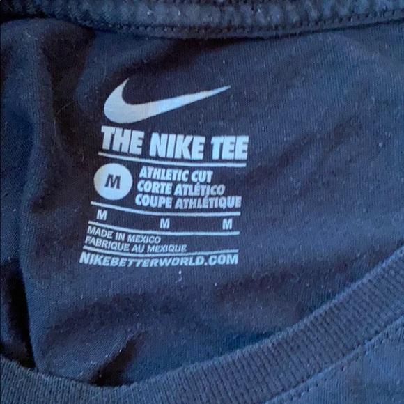 Colourful Nike tee - Picture 3 of 3